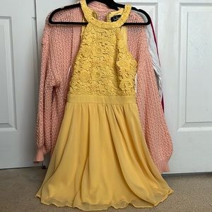 Lulus medium yellow dress for wedding guests